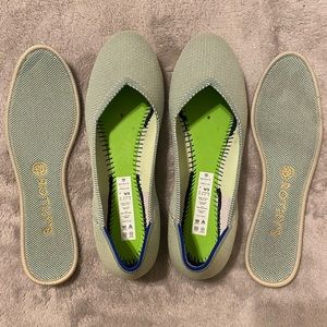 Mint Rothy’s size 9